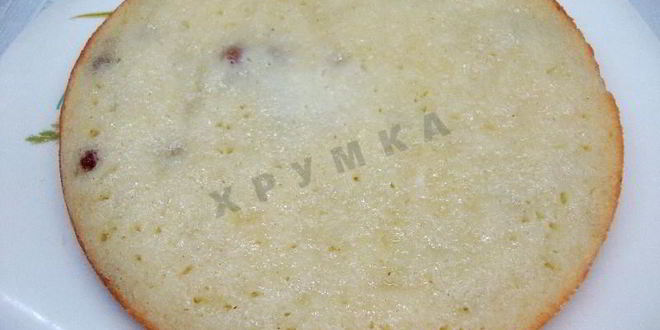 Рецепт вкусного манника на кефире в мультиварке