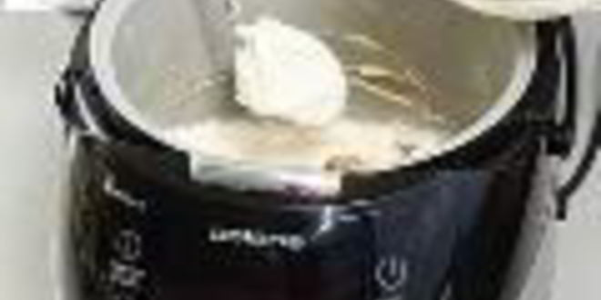 Рецепт яблочного манника в мультиварке