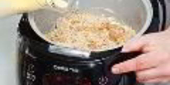 Рецепт яблочного манника в мультиварке