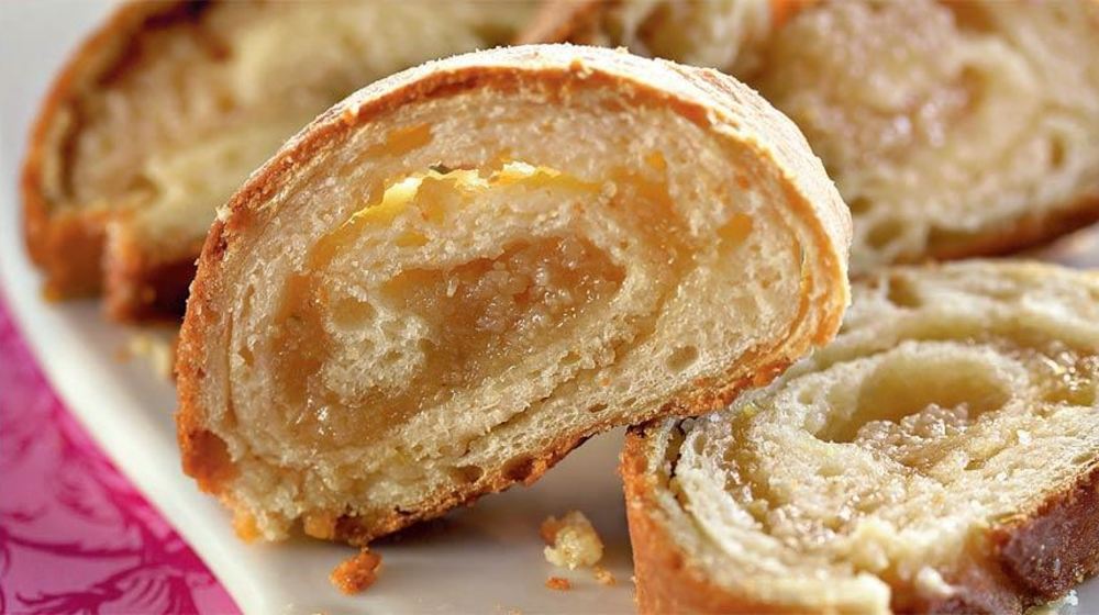 Как приготовить марципановый рулет