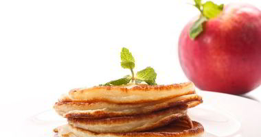 Рецепт Дрожжевых оладий с яблоками