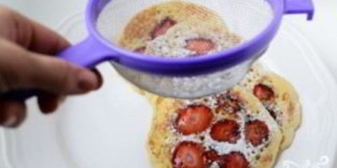 Рецепт клубничных оладий