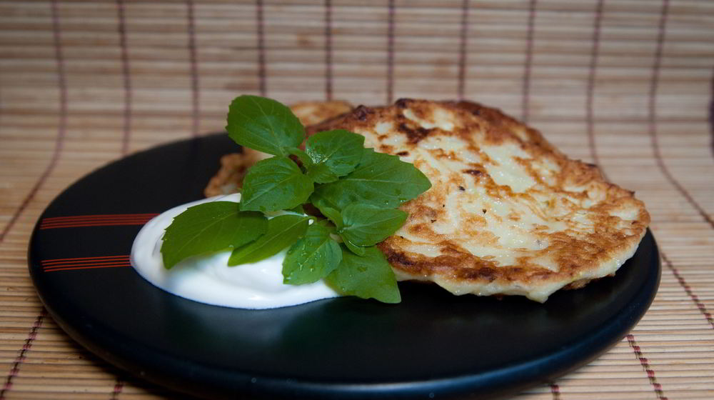 Как приготовить оладьи из кабачков классические