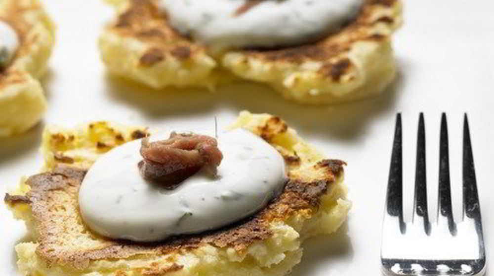 Как приготовить оладьи из кабачков с фетой