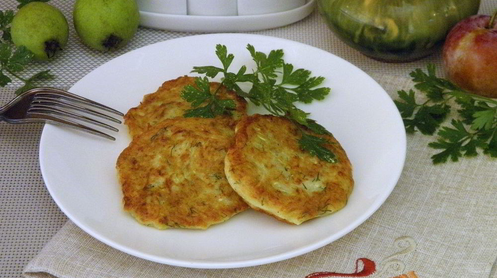 Как приготовить оладьи из кабачков с творогом
