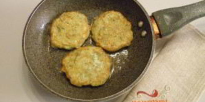 Рецепт оладий из кабачков с творогом
