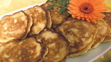 Рецепт Оладий из прокисшего молока