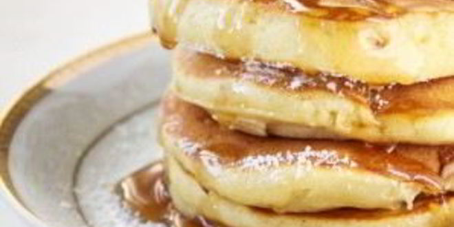 Рецепт оладий на молоке и сметане