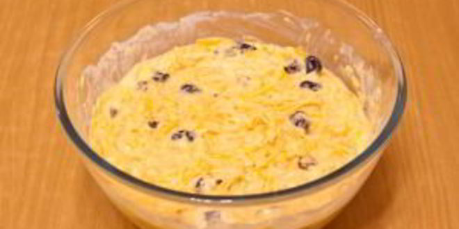 Рецепт оладий с тыквой и вяленой ягодой