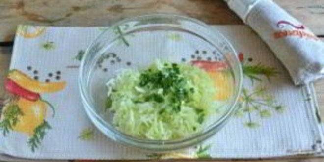 Рецепт пышных оладий из кабачков