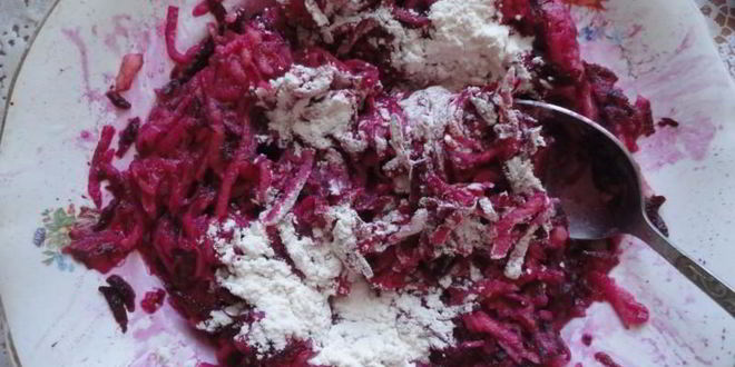 Рецепт свекольно-картофельных оладьи