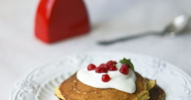 Рецепт Тыквенных оладий на кефире и овсяной муке