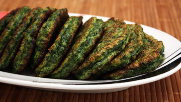 Рецепт Зеленых оладий из шпината и брокколи
