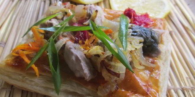 Рецепт овощных слоек с карпом