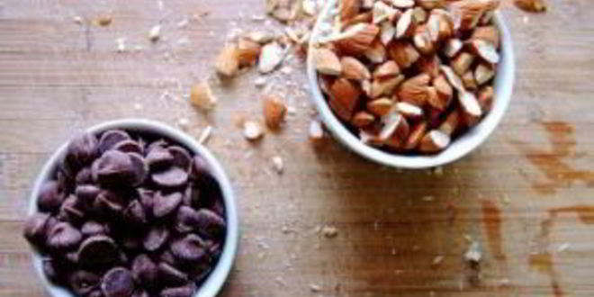 Рецепт печенья двойной шоколад с миндалем