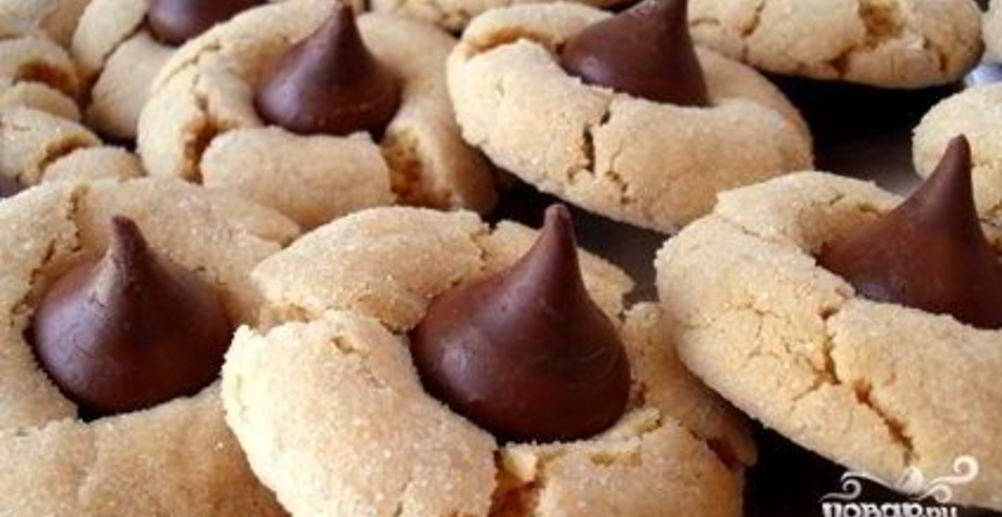 Рецепт песочное кукурузное печенье с сушеной вишней