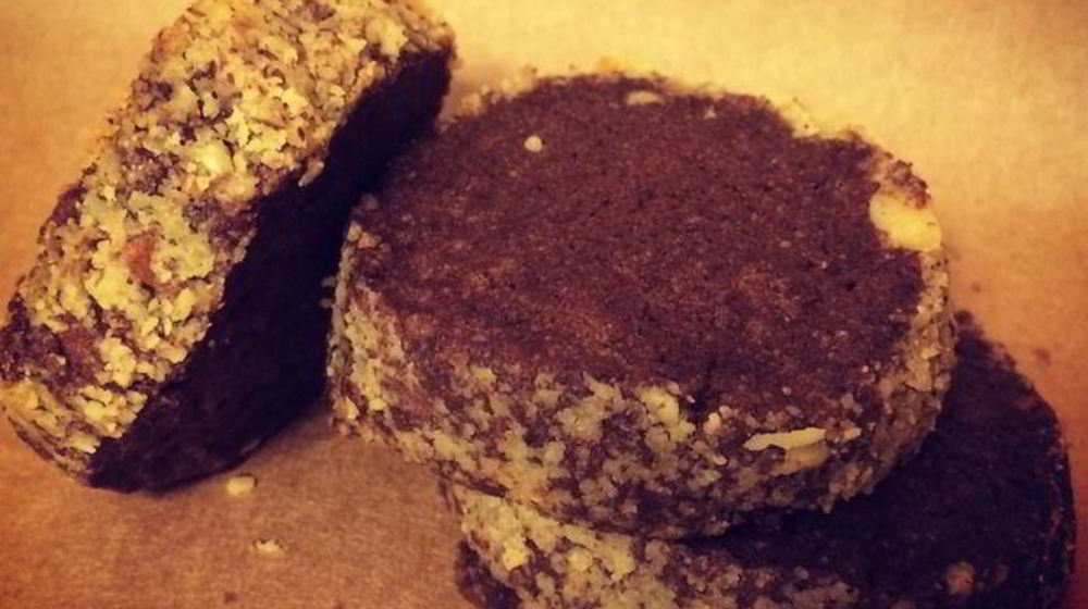 Как приготовить шоколадно-лимонное печенье в ореховой панировке