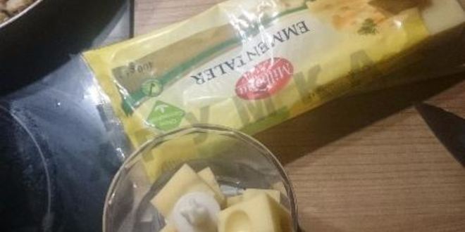 Рецепт пирога с курицей, грибами и луком