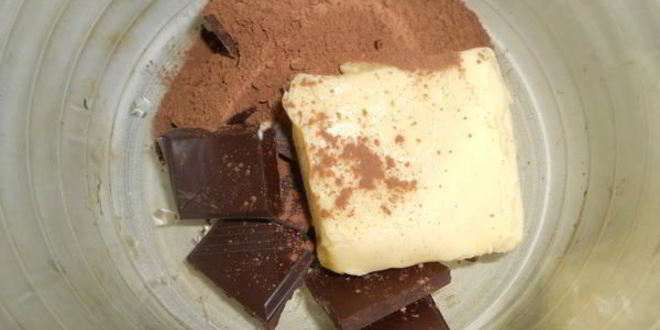 Рецепт шоколадного пирога с помадкой