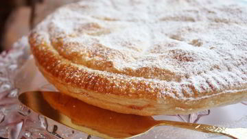 Рецепт Слоеного пирога с миндалем