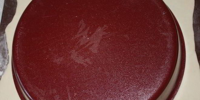 Рецепт слоеного пирога с миндалем