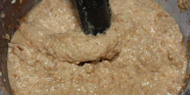 Рецепт слоеного пирога с миндалем