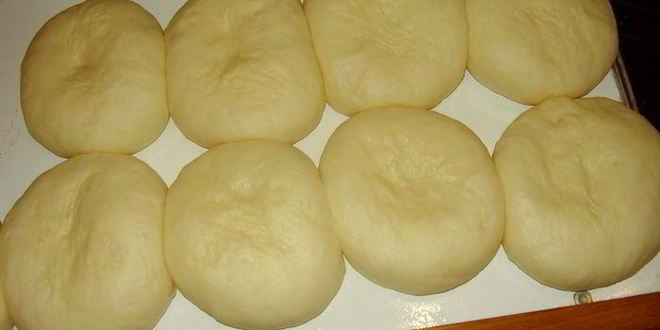 Рецепт пирожков с мясом, капустой и творогом