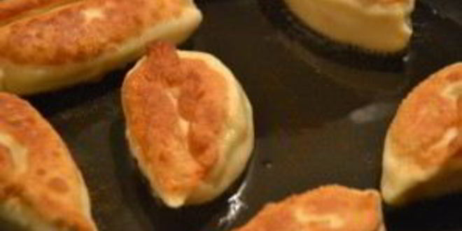 Рецепт пирожков с зеленым луком и яйцом