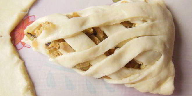 Рецепт плетеных пирожков из творожного теста