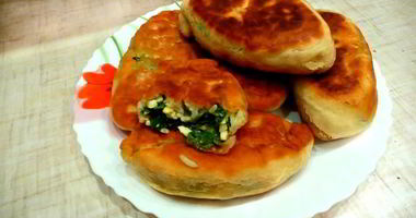 Рецепт Жареных пирожков с рисом, яйцом и зеленым луком