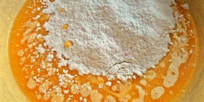 Рецепт нежного пирожного с персиками