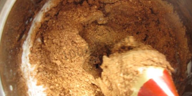 Рецепт пирожного картошка еловые шишки из бисквитной крошки