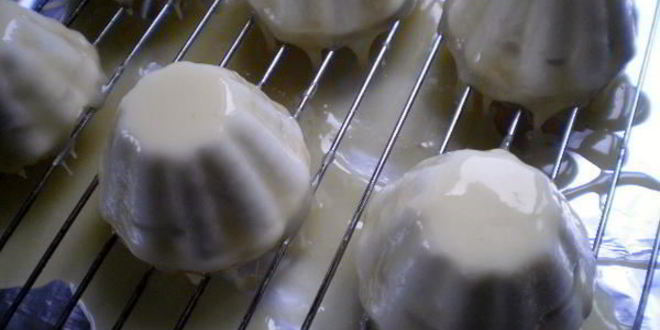 Рецепт пирожного личи с малиной