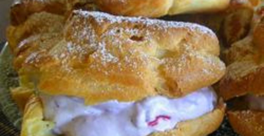 Рецепт пирожное с черничным киселем, земляникой и сливками