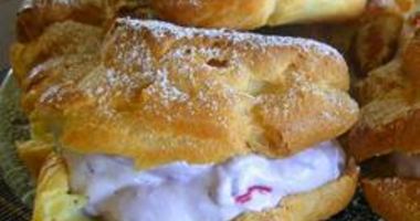 Рецепт Пирожных из заварного теста с ягодами и сливками