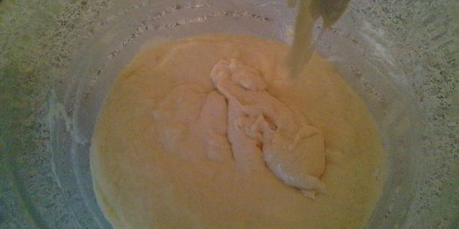 Рецепт ромовых пирожных с черносливом и цукатами