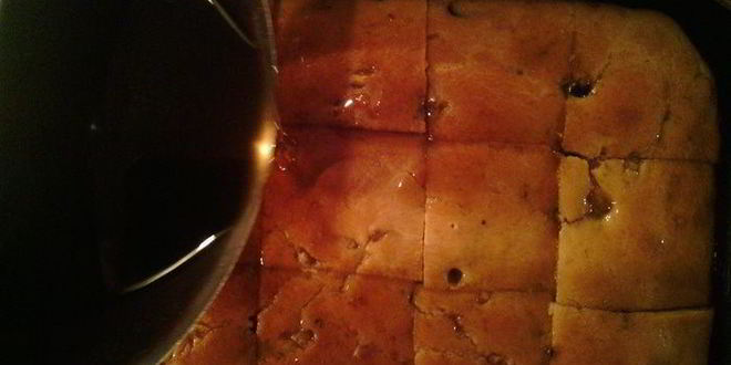 Рецепт ромовых пирожных с черносливом и цукатами