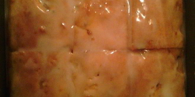 Рецепт ромовых пирожных с черносливом и цукатами