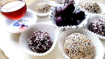 Рецепт Шоколадных пирожных с фруктами