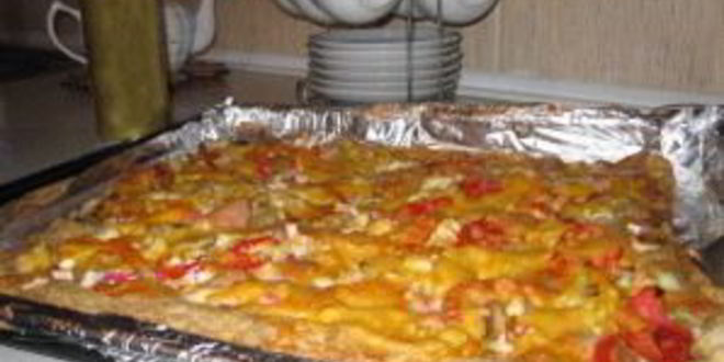 Рецепт пиццы из слоеного теста