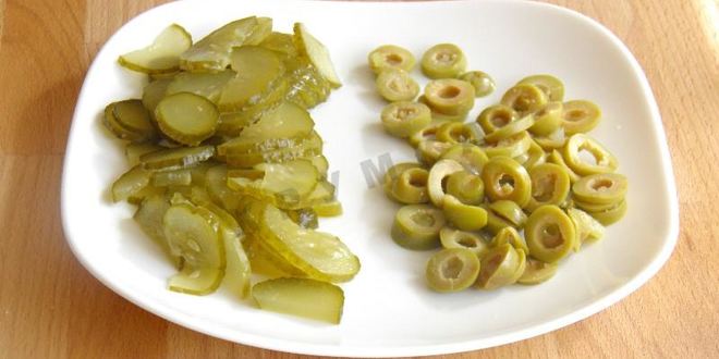 Рецепт пиццы мясное ассорти