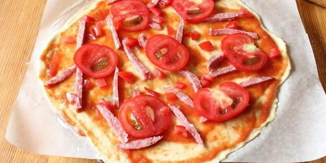 Рецепт пиццы на тонком тесте без дрожжей