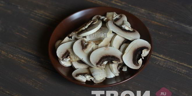 Рецепт пиццы с курицей и грибами