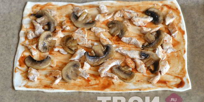 Рецепт пиццы с курицей и грибами