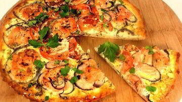 Рецепт Пиццы с семгой и сливочным сыром