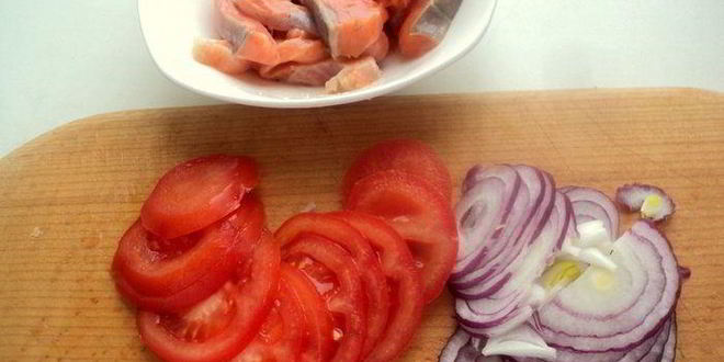 Рецепт пиццы с семгой и сливочным сыром