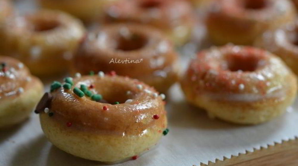 Как приготовить мини-пончики