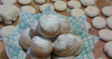 Рецепт Пончиков из сдобного теста