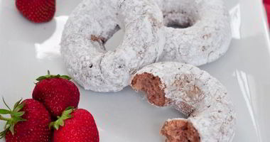 Рецепт Пончиков с сахарной пудрой