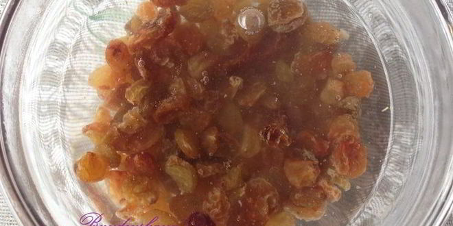 Рецепт чайной коврижки с изюмом и орехами в мультиварке